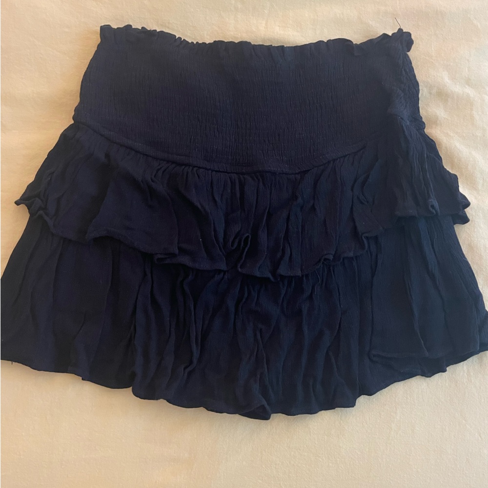 Black Medium ruffled two tier skort